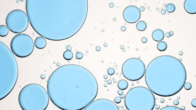 Different sized bubbles move slowly and spontaneously in liquid