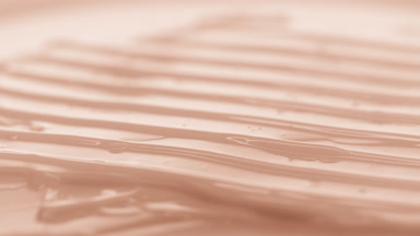 Beige cream with yeast extract and vitamin B5 wave texture