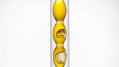 Lactic acid solution in bulb condenser, filling and draining