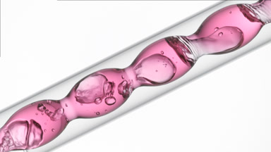 Strawberry distillate in inclined bulb condenser for cosmetics