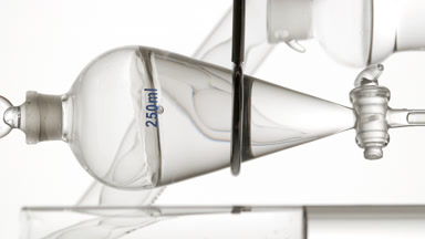 Hyaluronic acid waves along inner walls, dynamic liquid effect