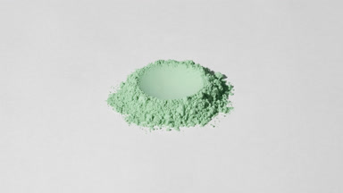 Dynamic Badyaga Powder Shot with Light and Shadows