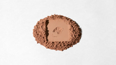 Flowing Shadows on Matte Brown Powder