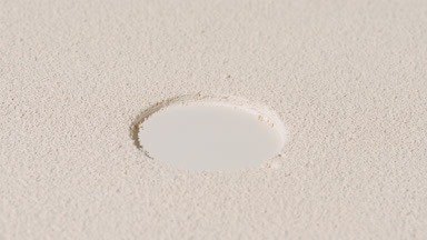 Beige Softly Sifted Powder with Round Mark
