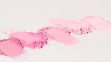 Pale to Pink Powder Smears with Dynamic Shadows