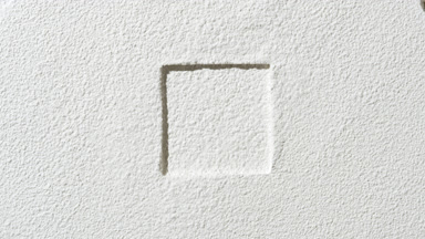 Dynamic Light on Square-Imprinted White Powder Layer