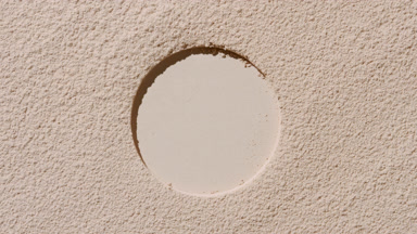 Beige Sifted Powder with Round Mark for Finishing Powder Ad