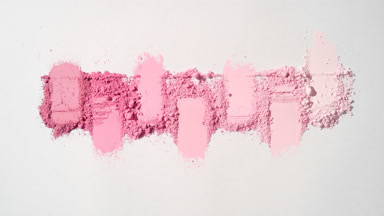 The thread creates striking changes in the pink powder