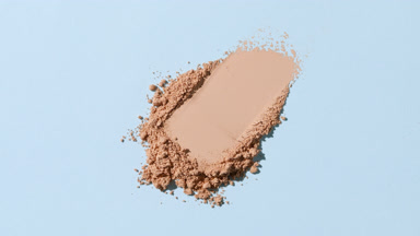 Dynamic Shadows on Beige Powder Heap from Above