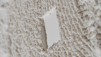 Shimmer Powder Surface with Furrows and Dynamic Light