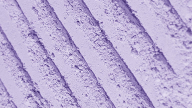 Dynamic Light on Pastel Violet Powder Surface