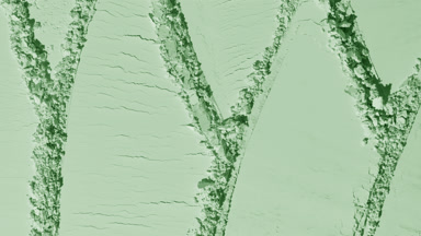 Pale Green Powder with Crisscross Knife Marks